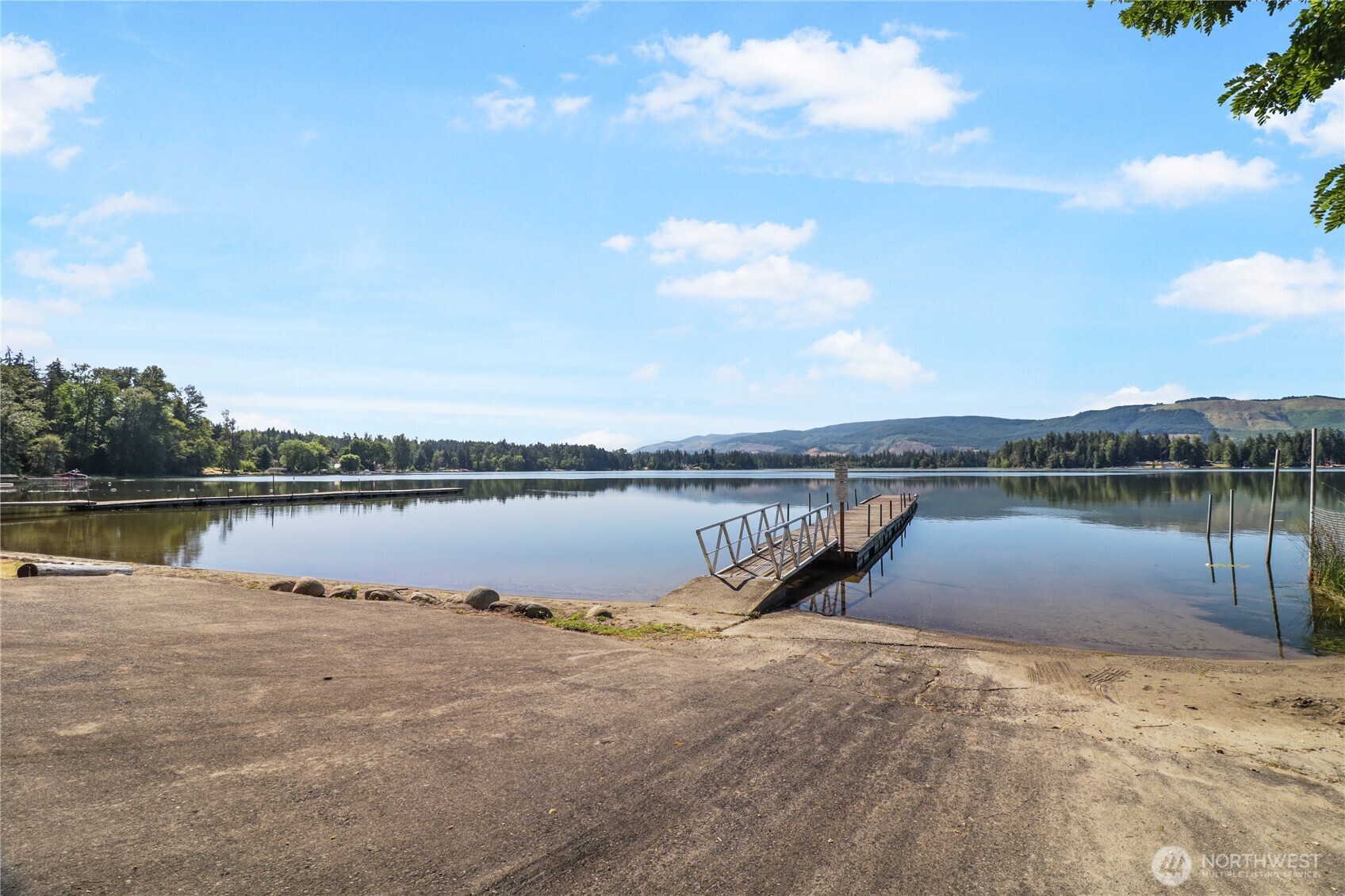 property viewer photo 2