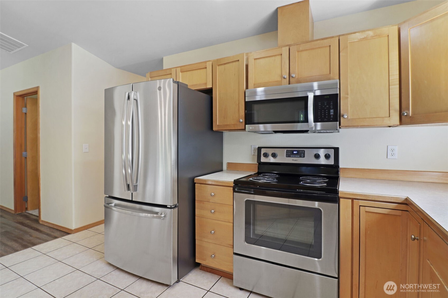 property viewer photo 24