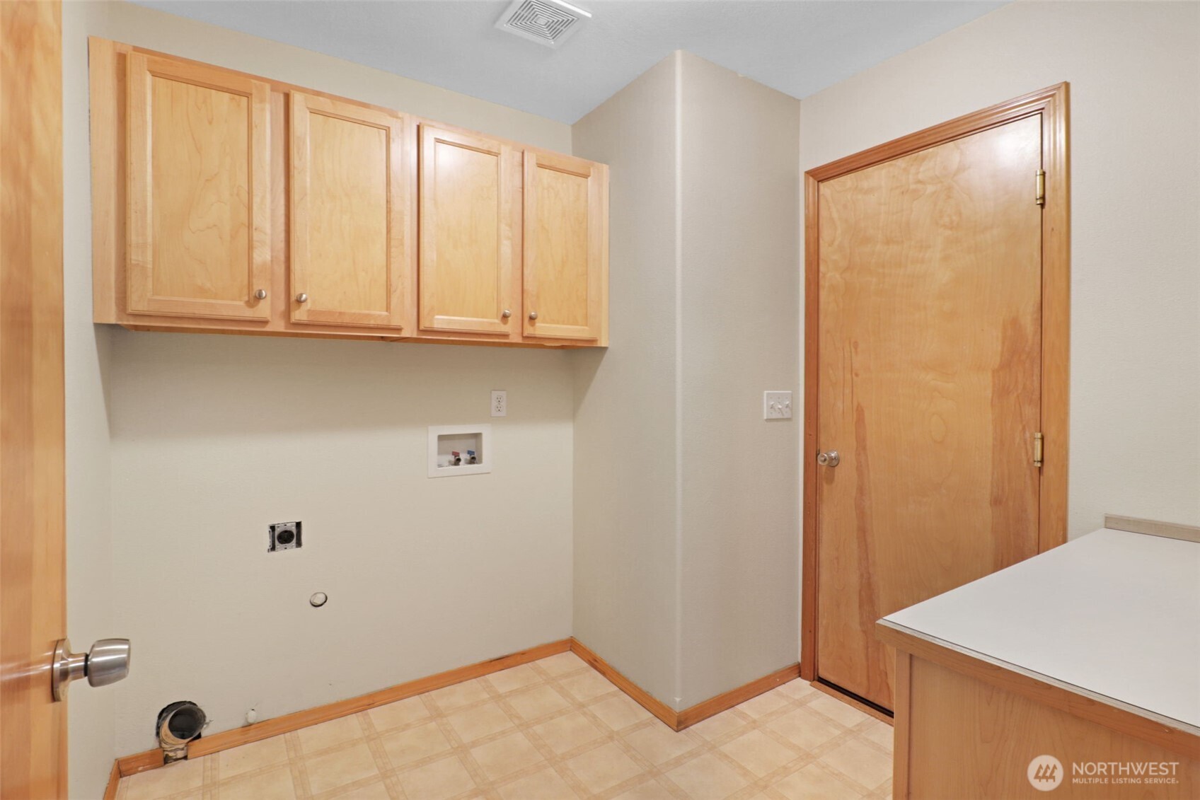property viewer photo 37