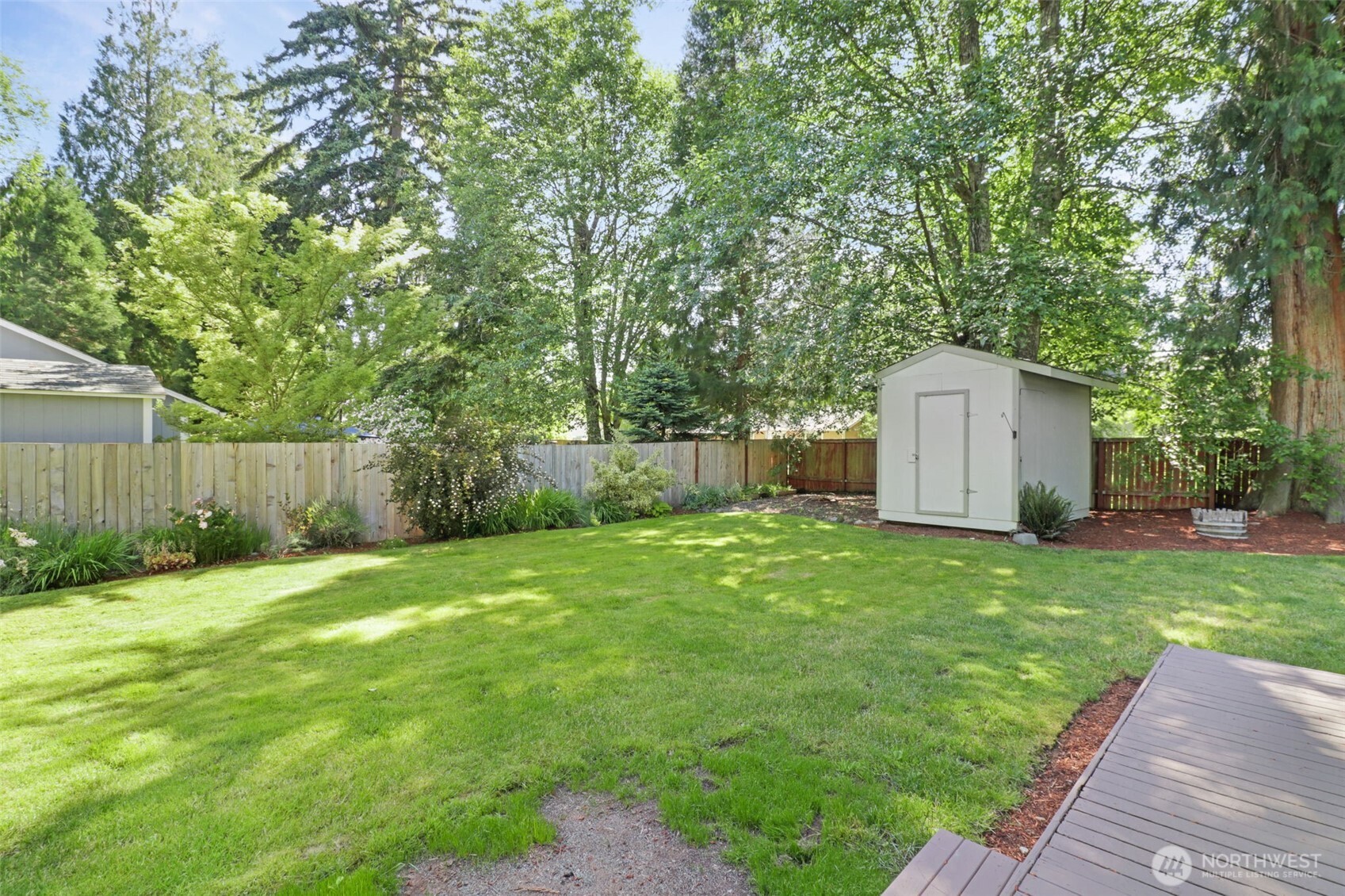 property viewer photo 7
