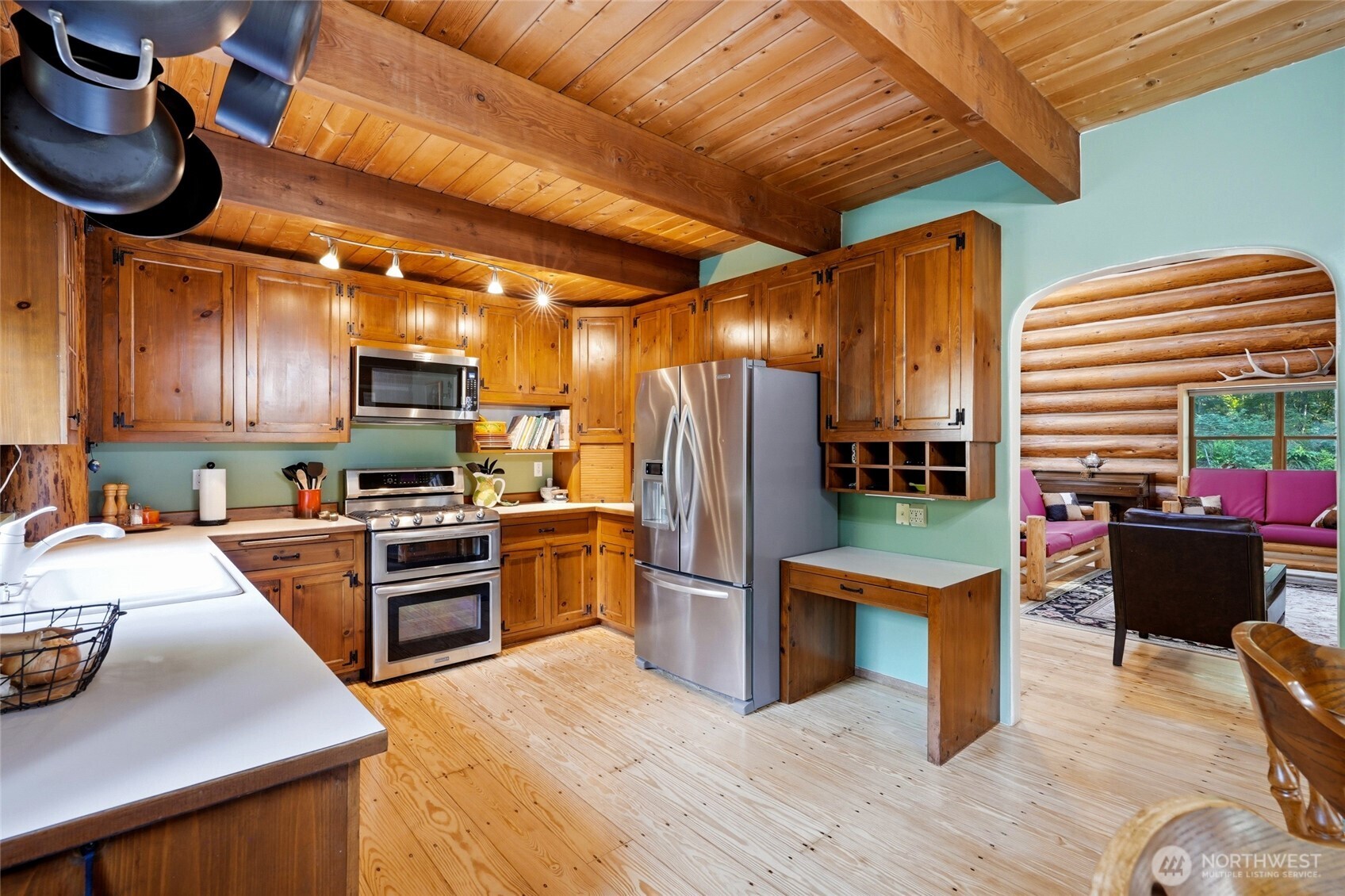 main property photo 13