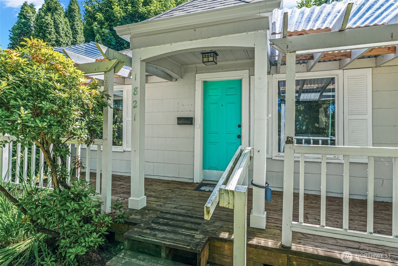 main property photo 22