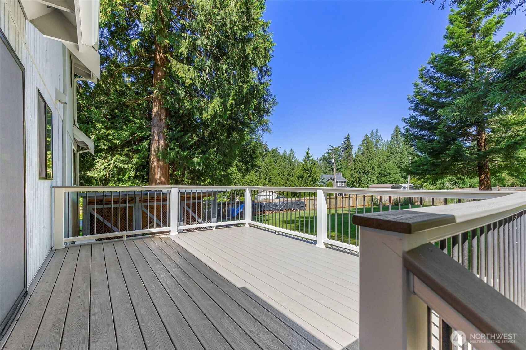 property viewer photo 16