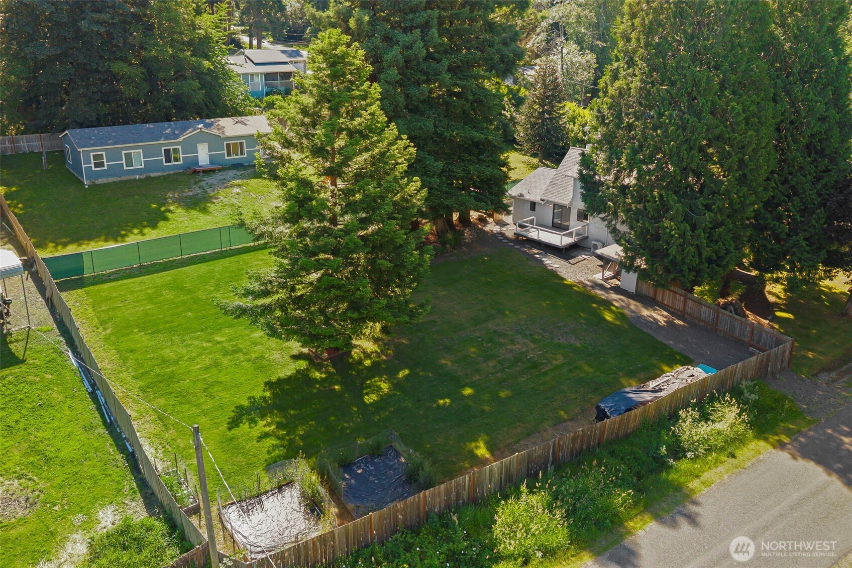 property viewer photo 32