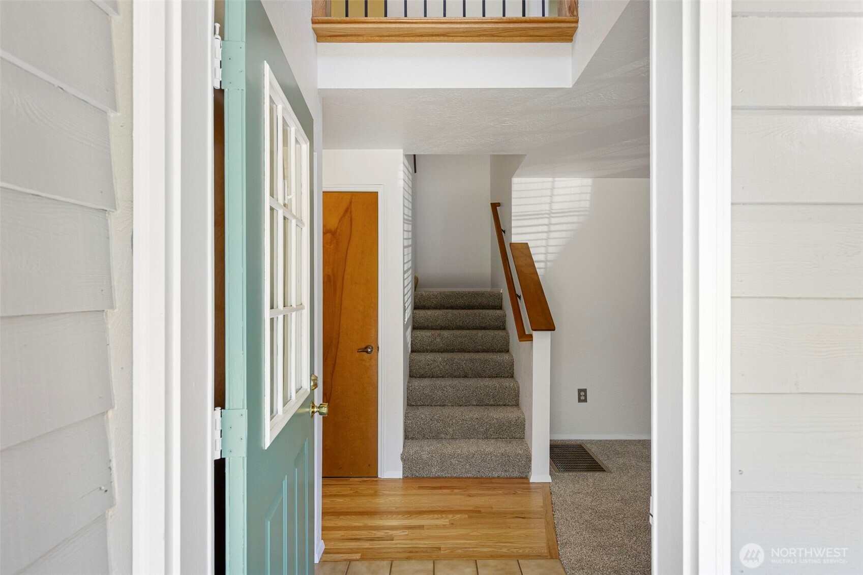 property viewer photo 4