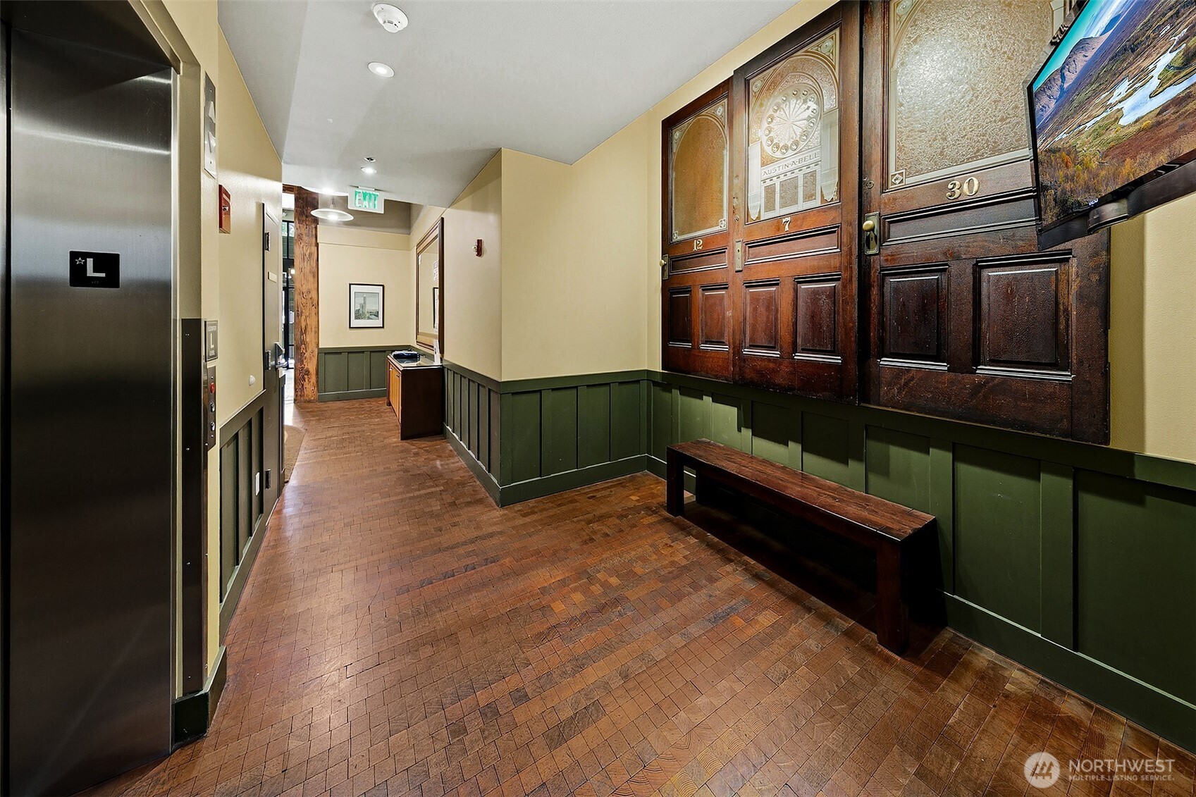 main property photo 23