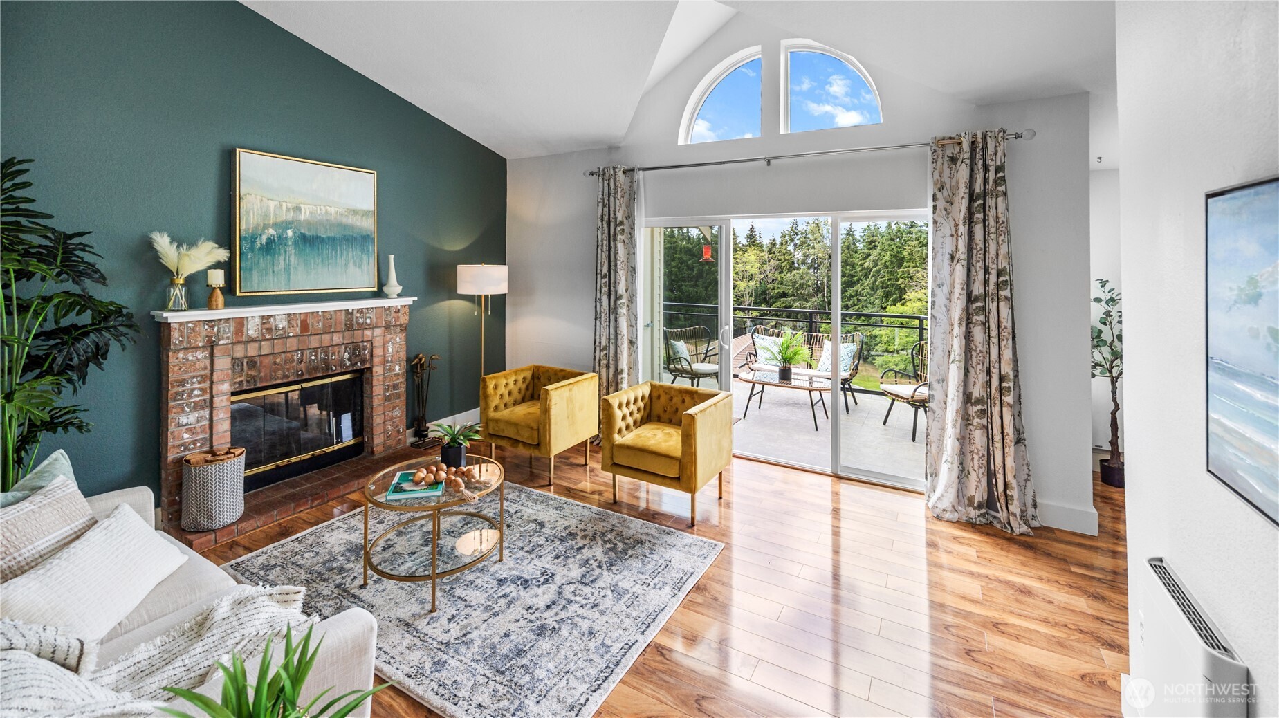 property viewer photo 5