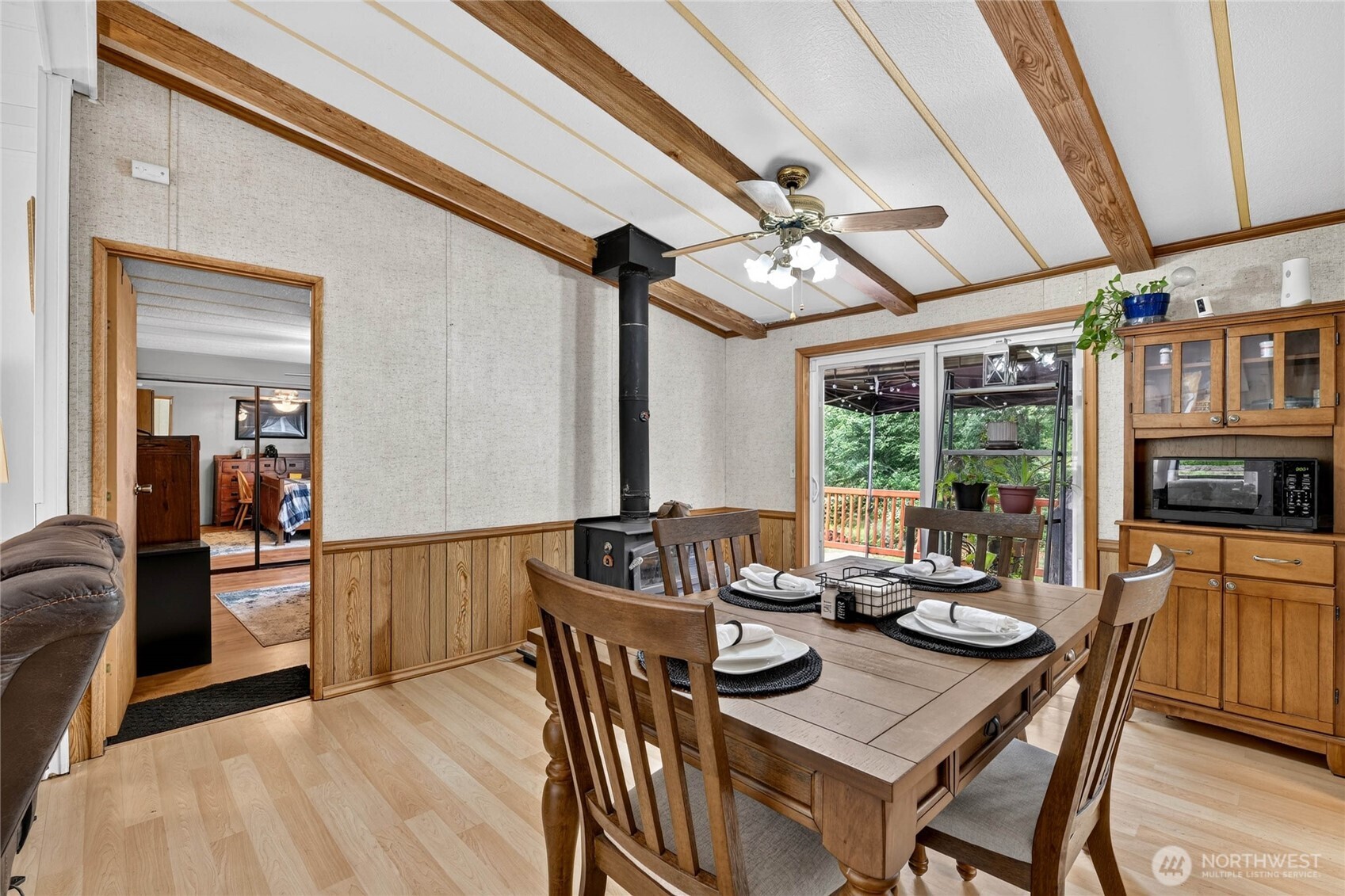 property viewer photo 14