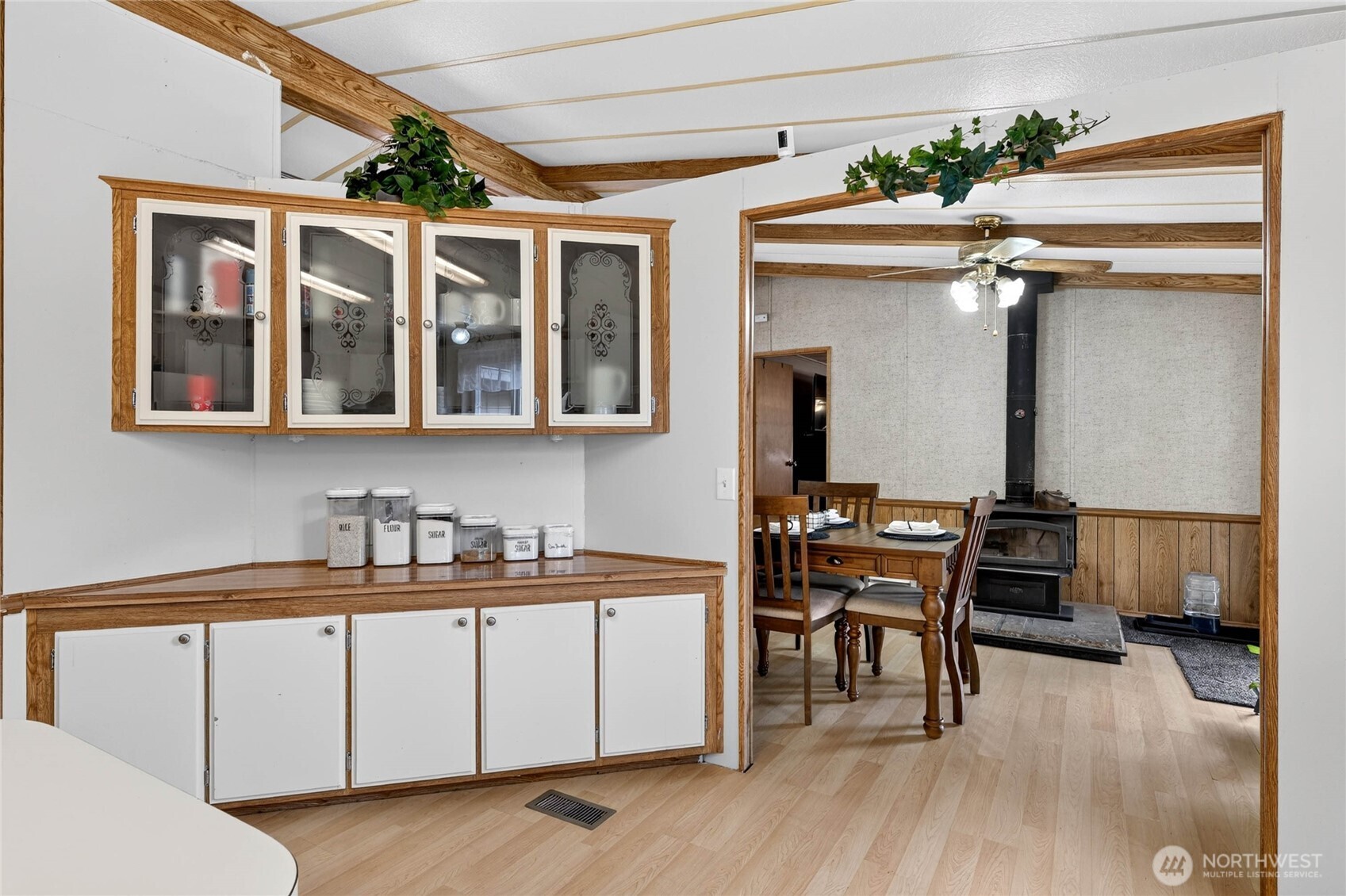 property viewer photo 17