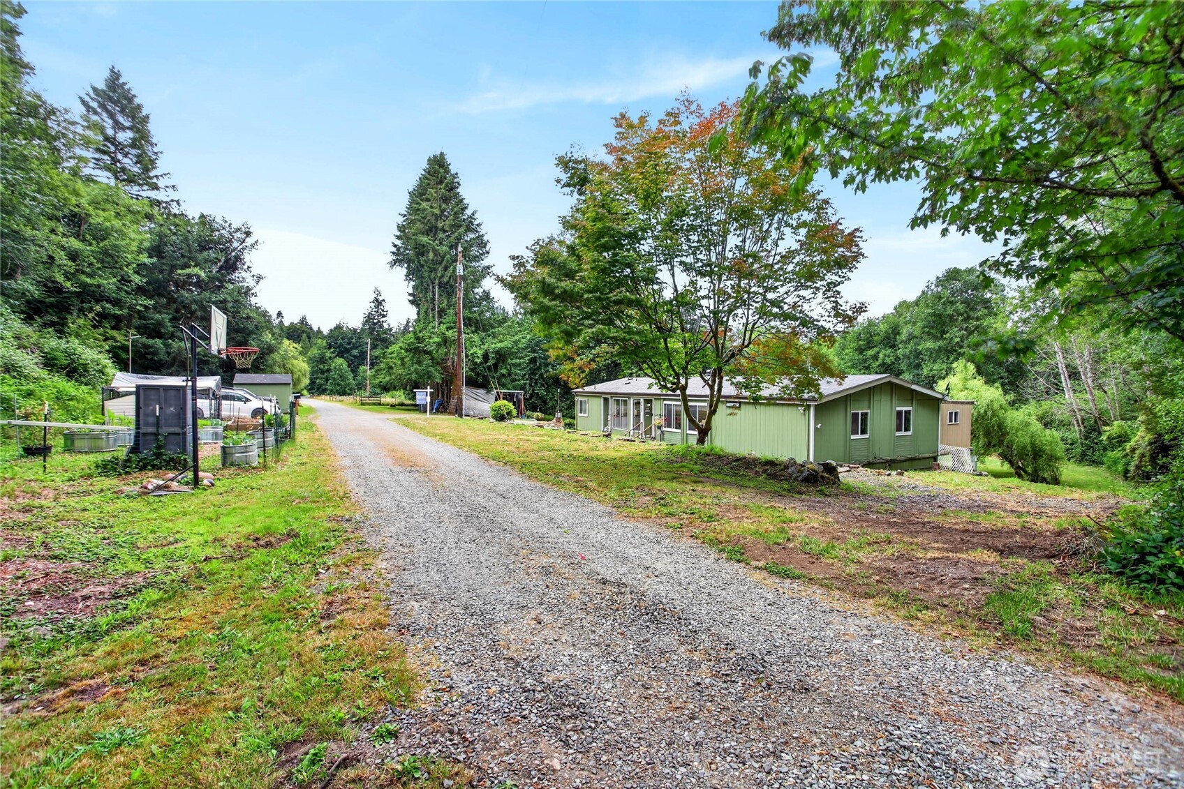 property viewer photo 2