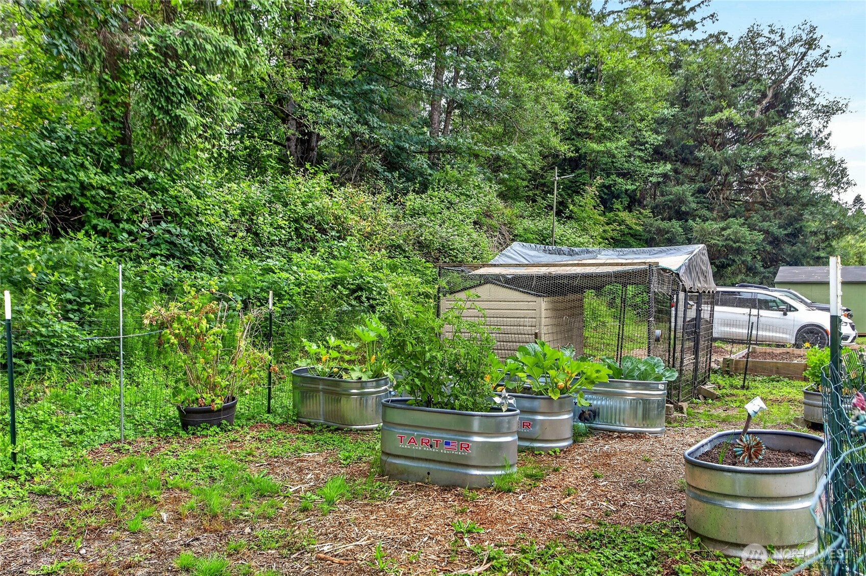 property viewer photo 7