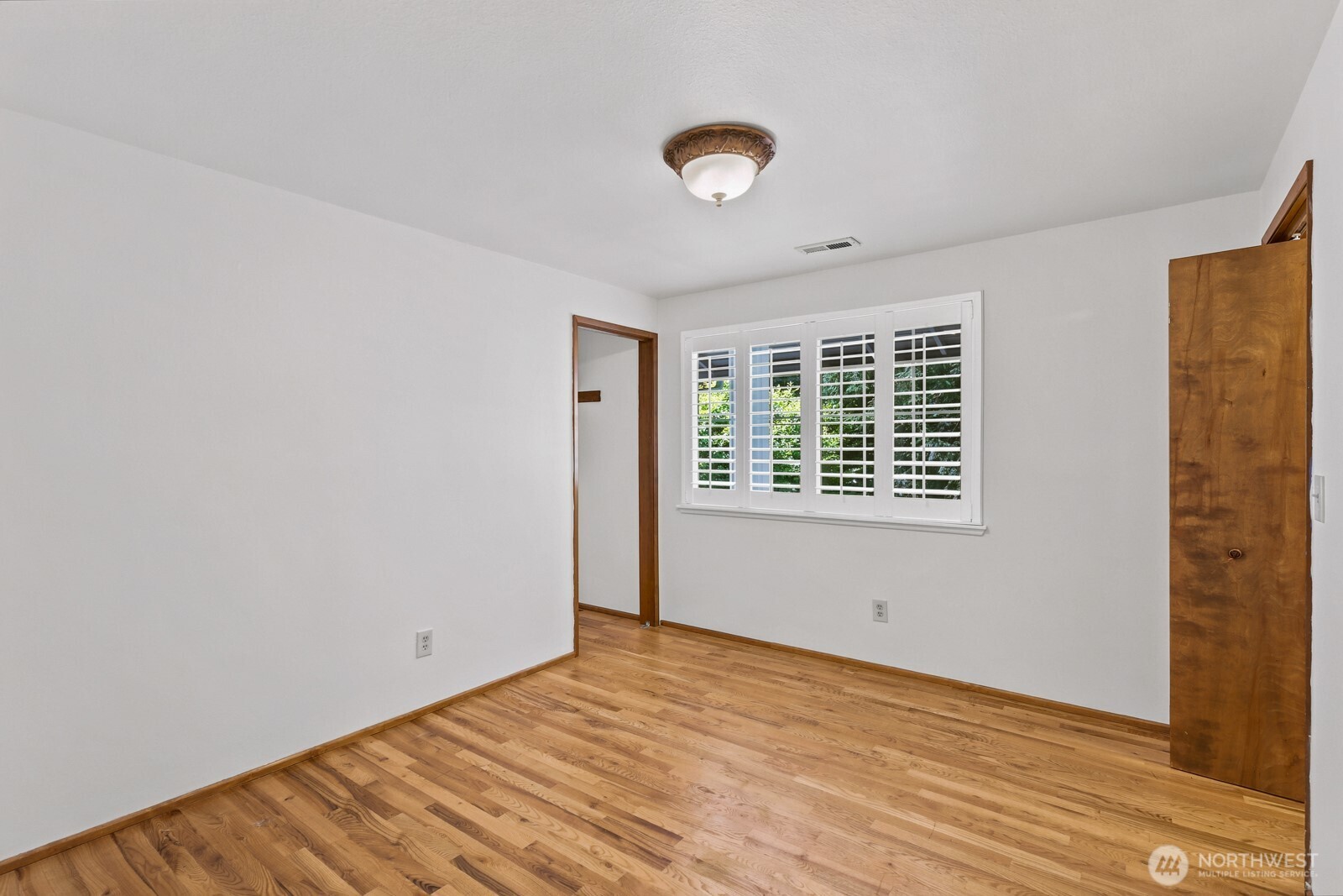 property viewer photo 21