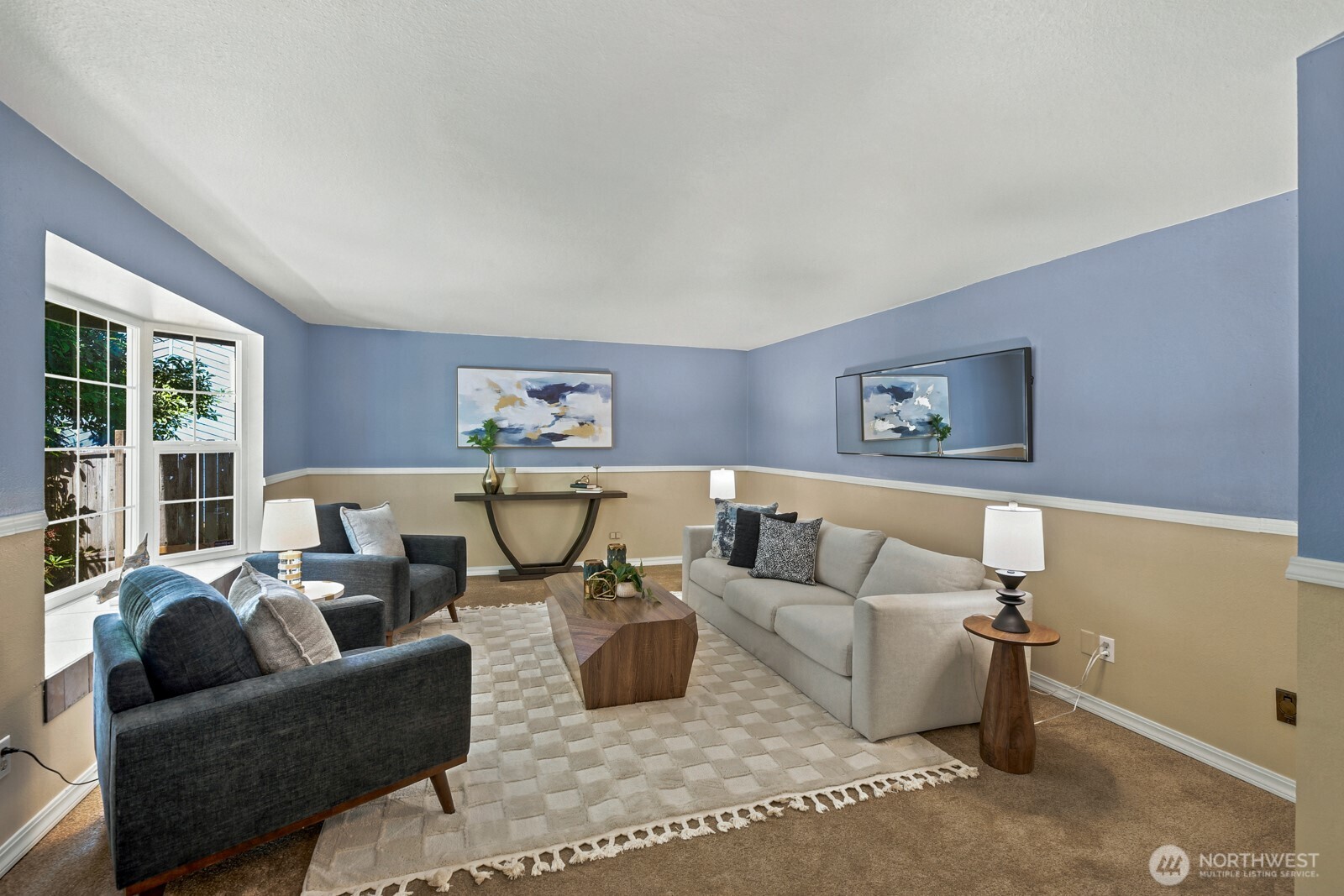 property viewer photo 7