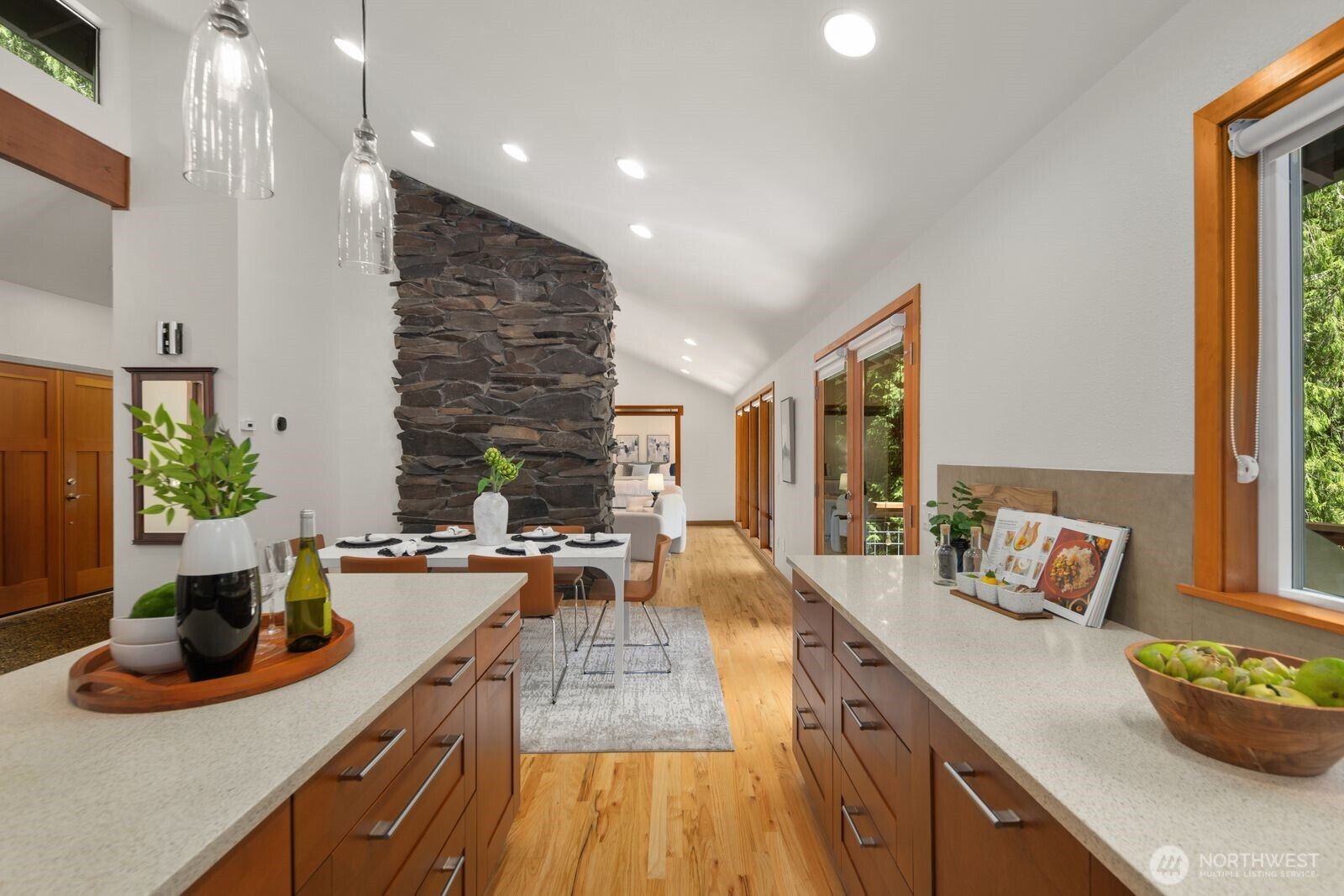 property viewer photo 17
