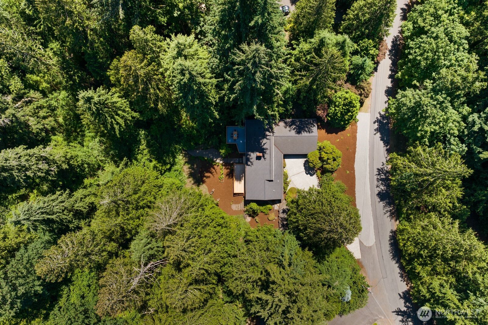 property viewer photo 37