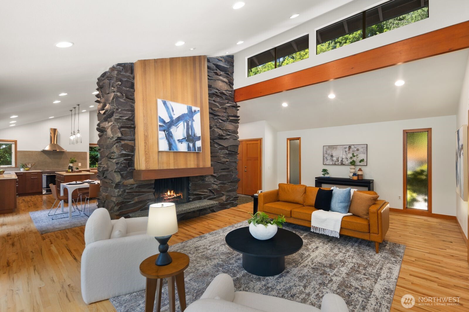 property viewer photo 8