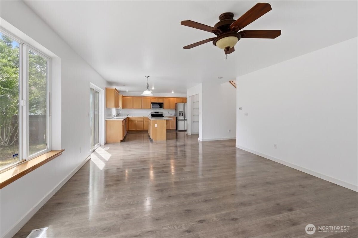 property viewer photo 11