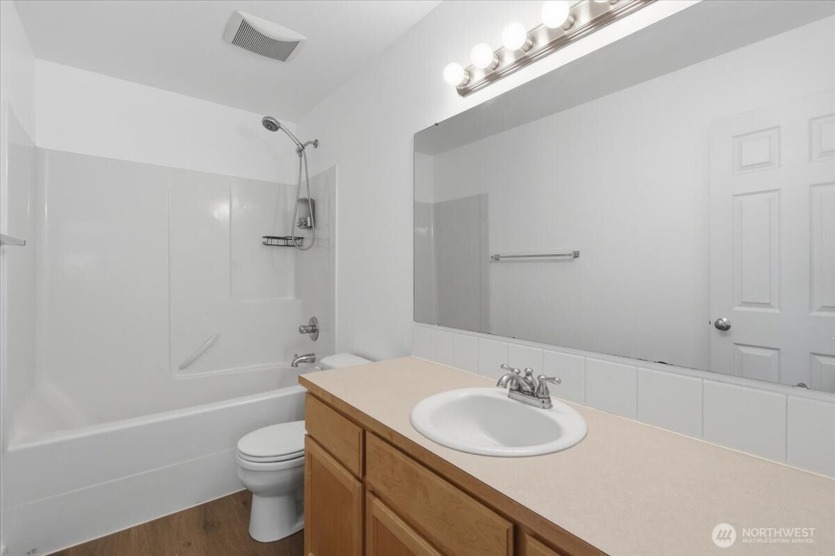 property viewer photo 19