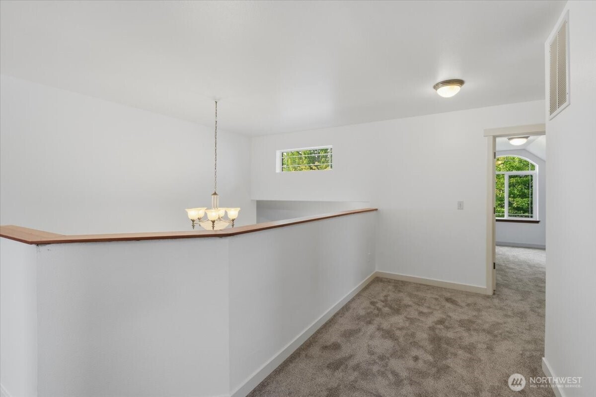property viewer photo 24