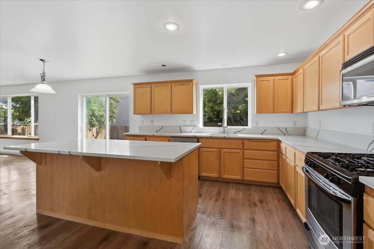 property viewer photo 8