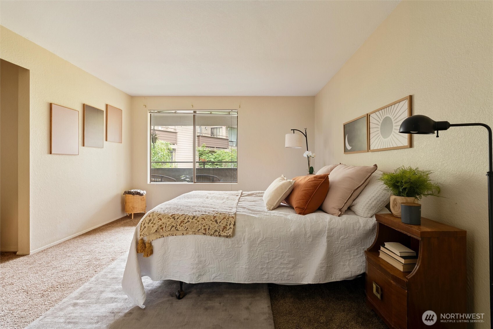 property viewer photo 11