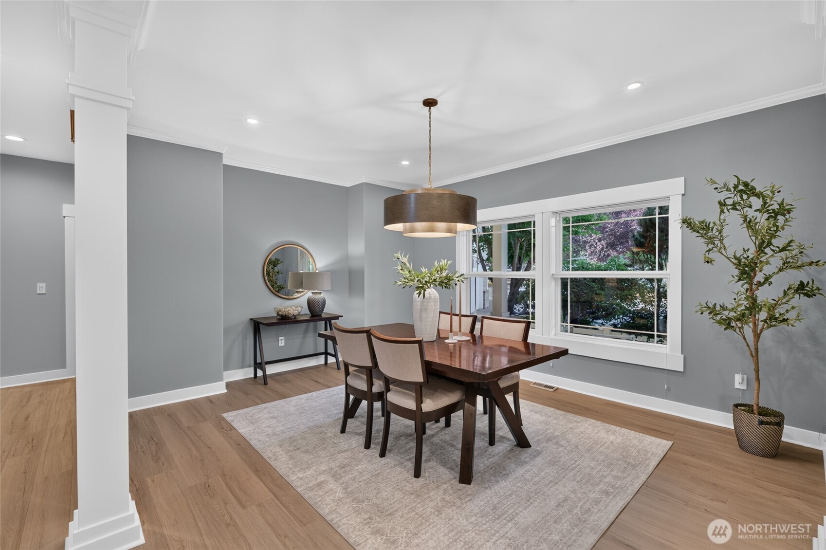 property viewer photo 10