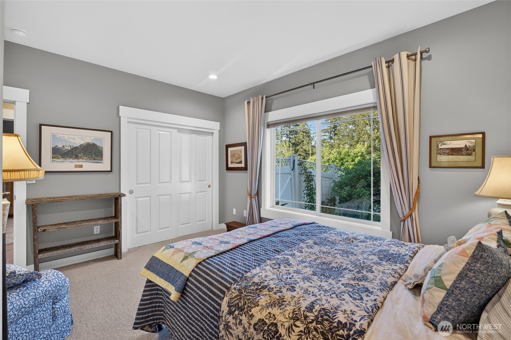 property viewer photo 22