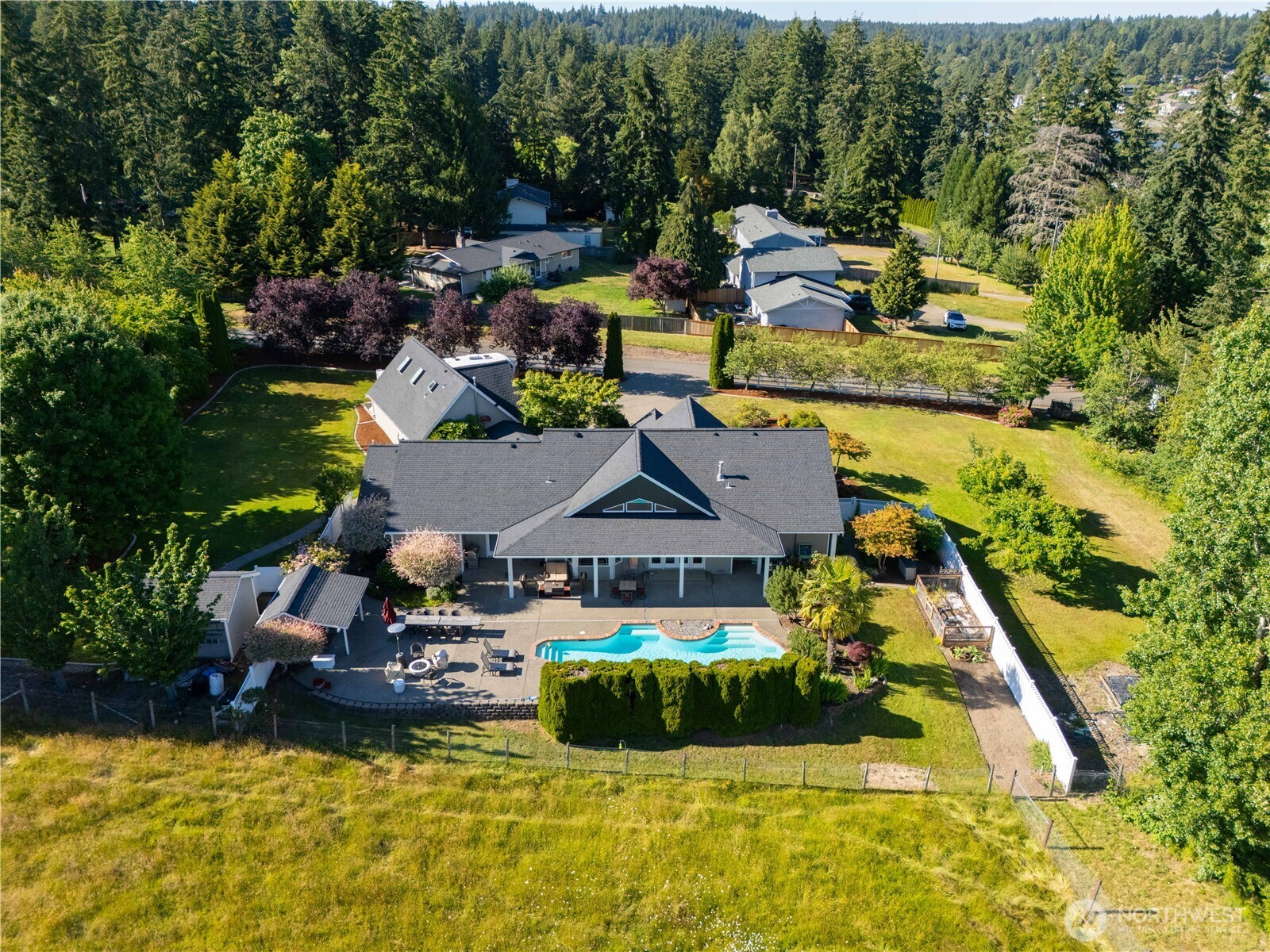 property viewer photo 39