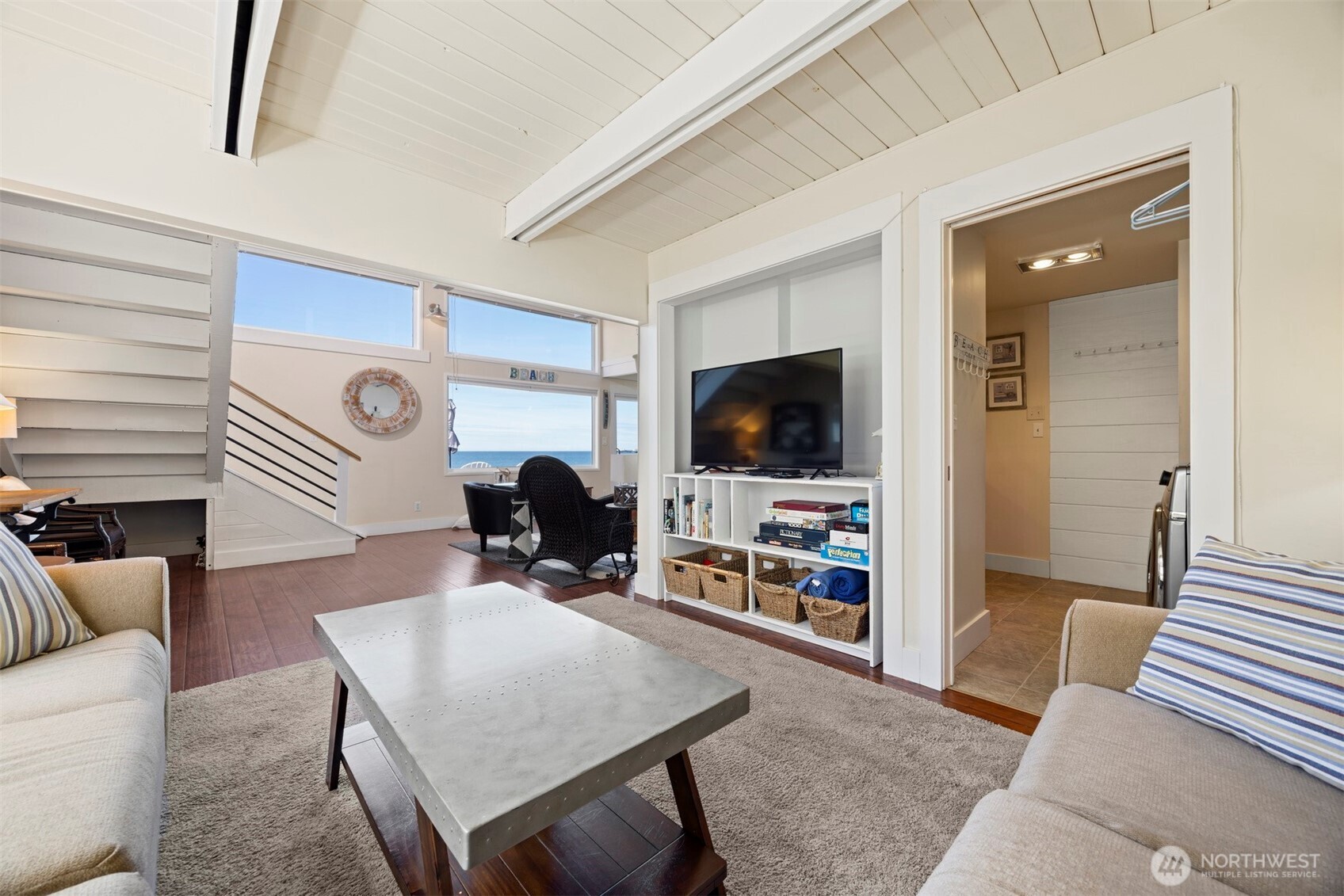 property viewer photo 11