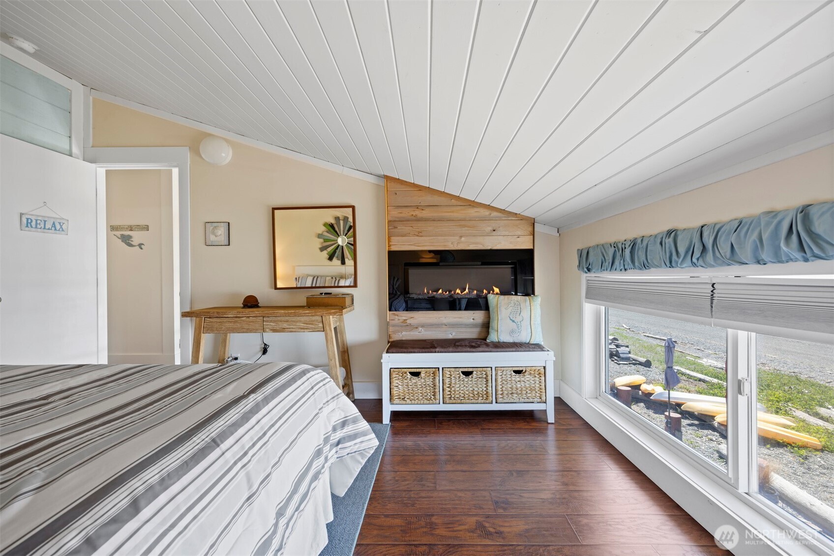 property viewer photo 23