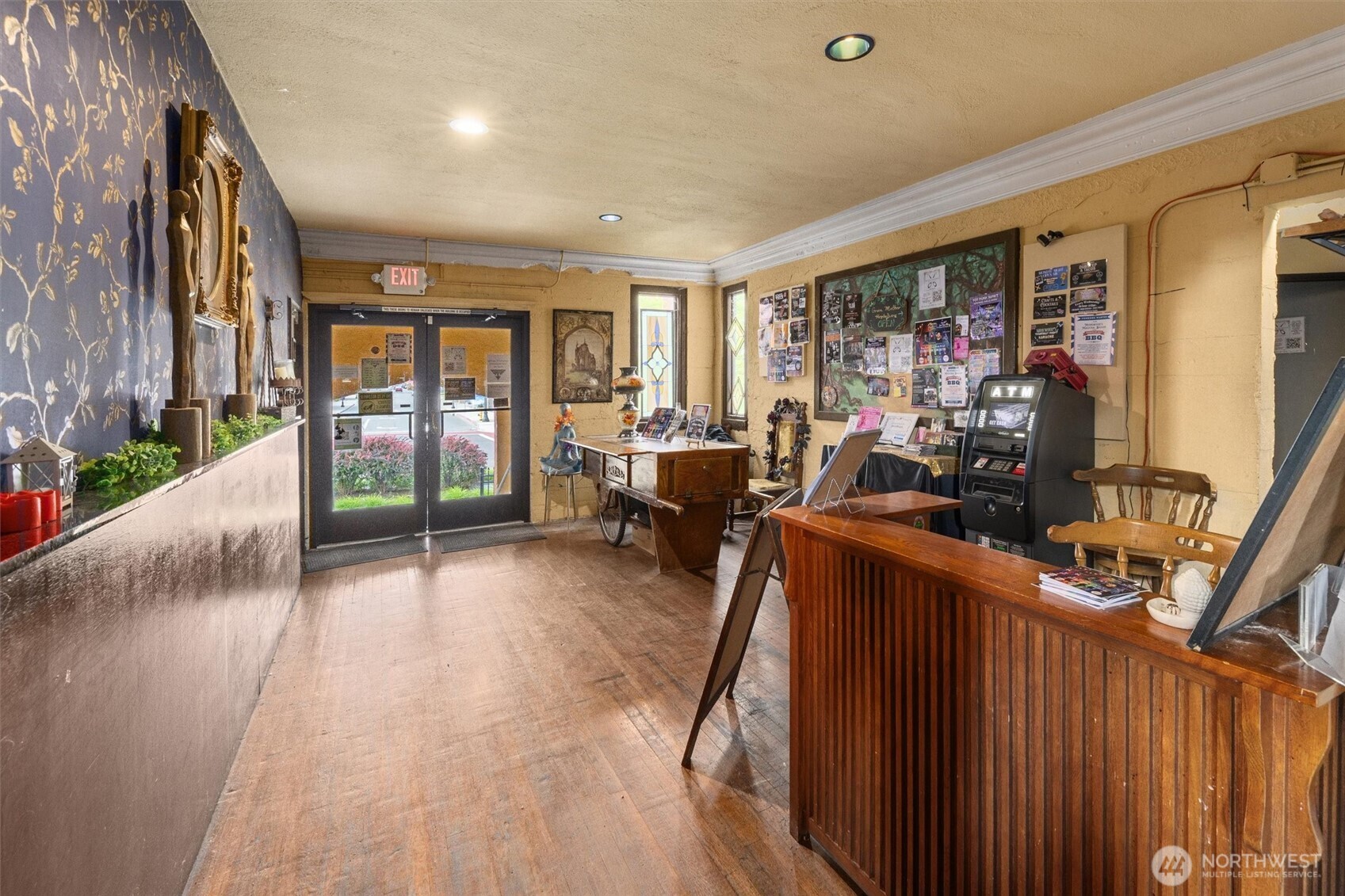 main property photo 11