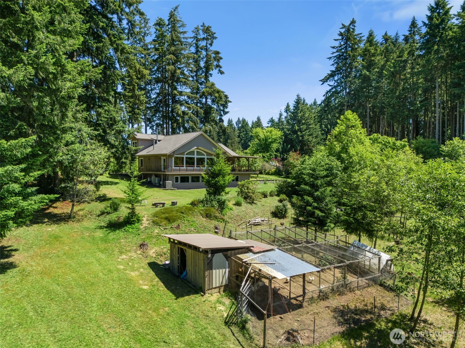 main property photo 34