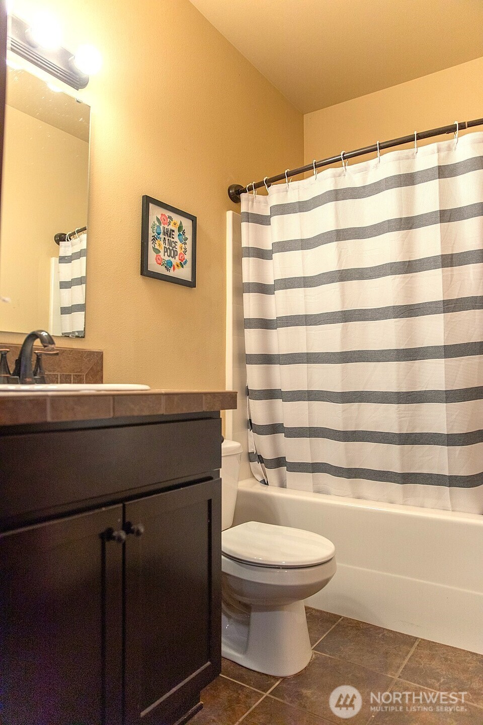 property viewer photo 18