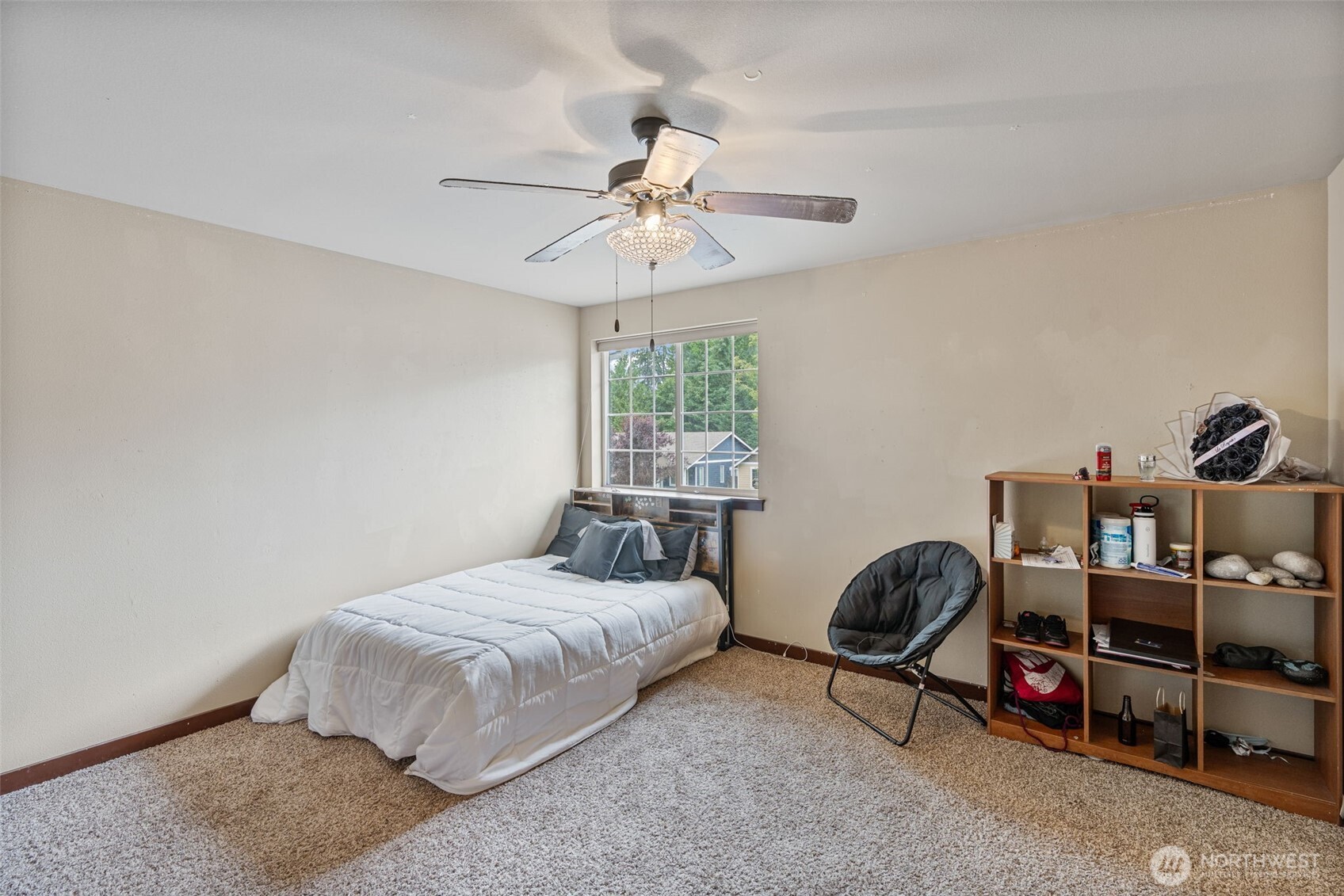 property viewer photo 21