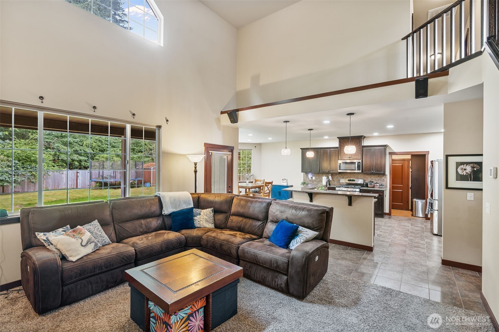 property viewer photo 26
