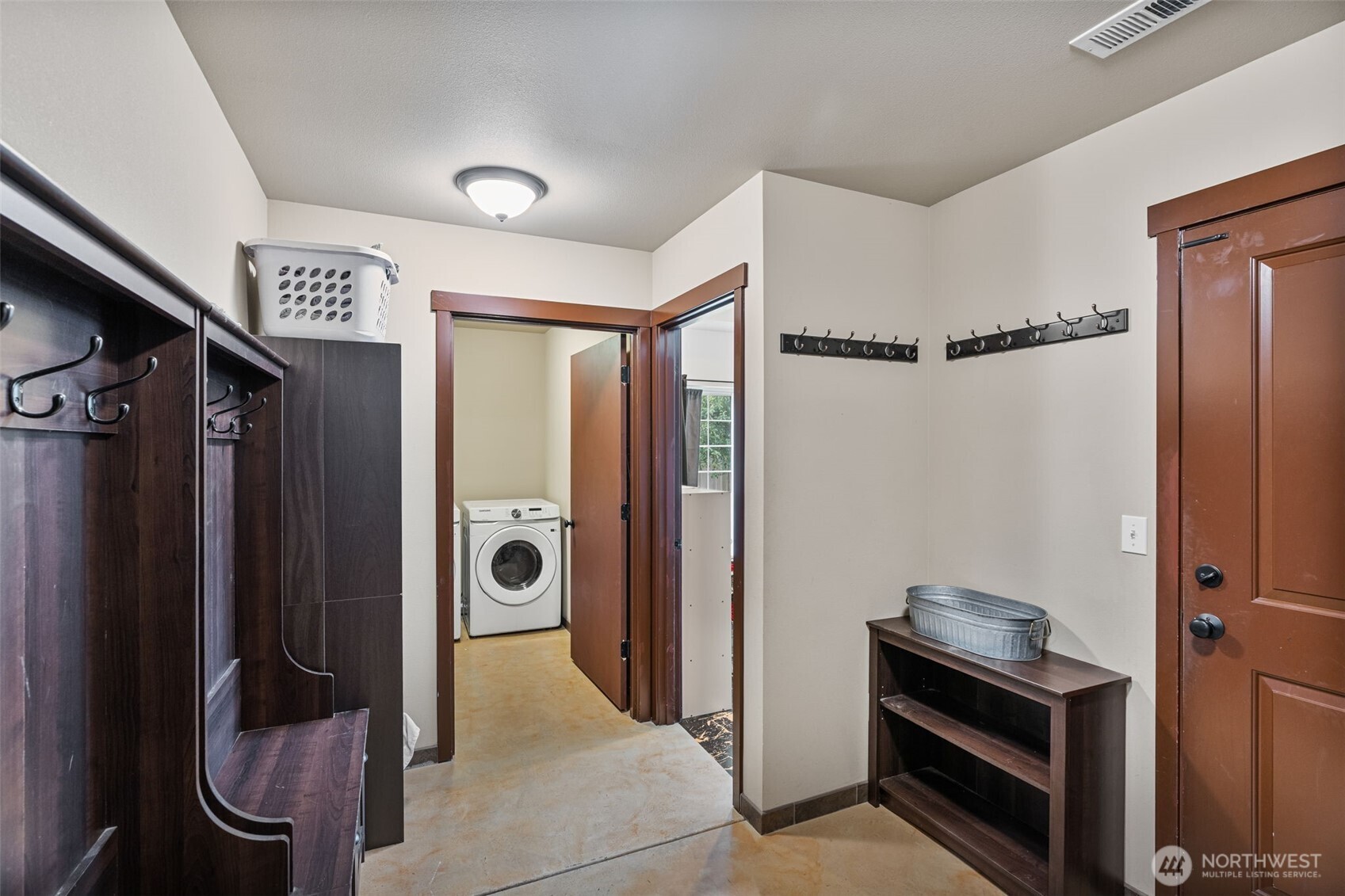 property viewer photo 30