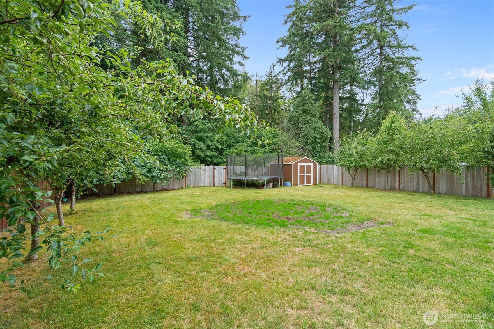 property viewer photo 37