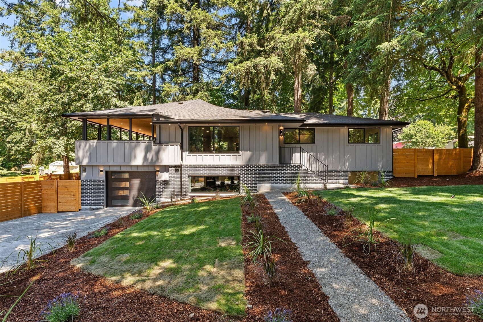 property viewer photo 35