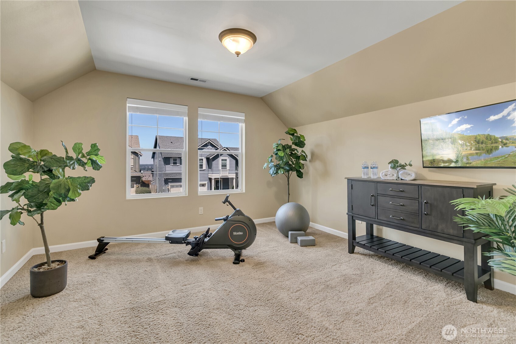 property viewer photo 27