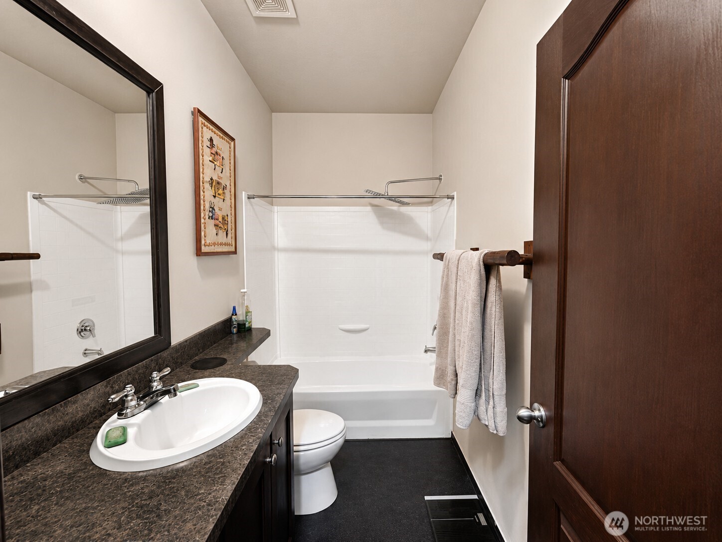property viewer photo 12