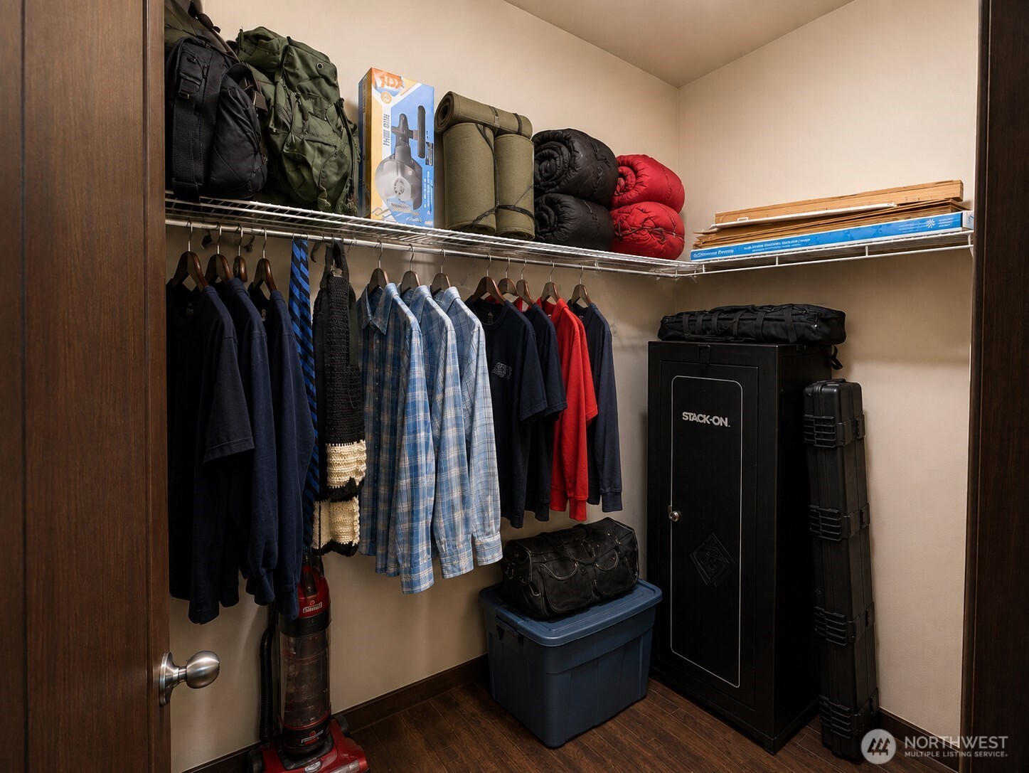 property viewer photo 15