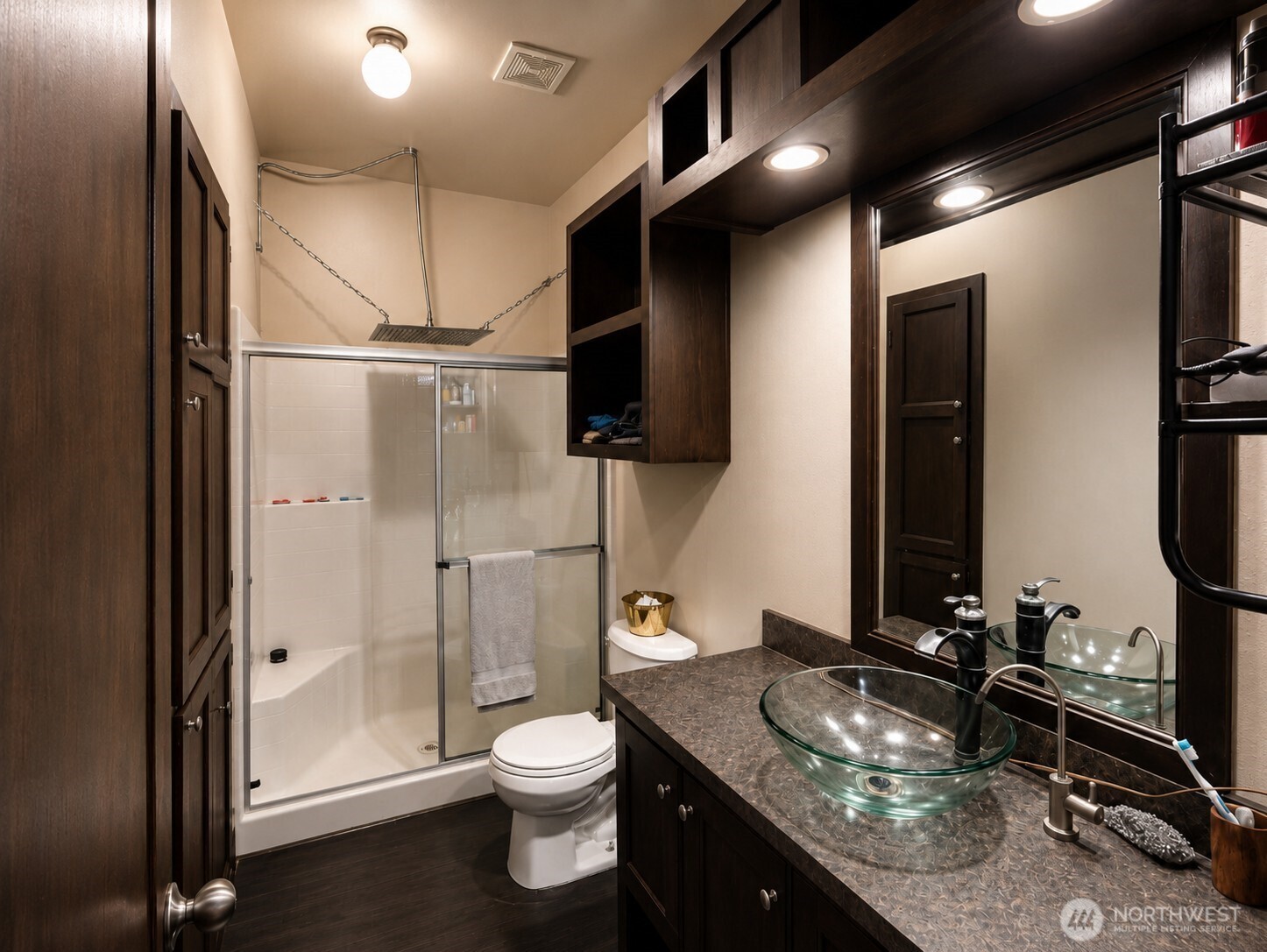 property viewer photo 17