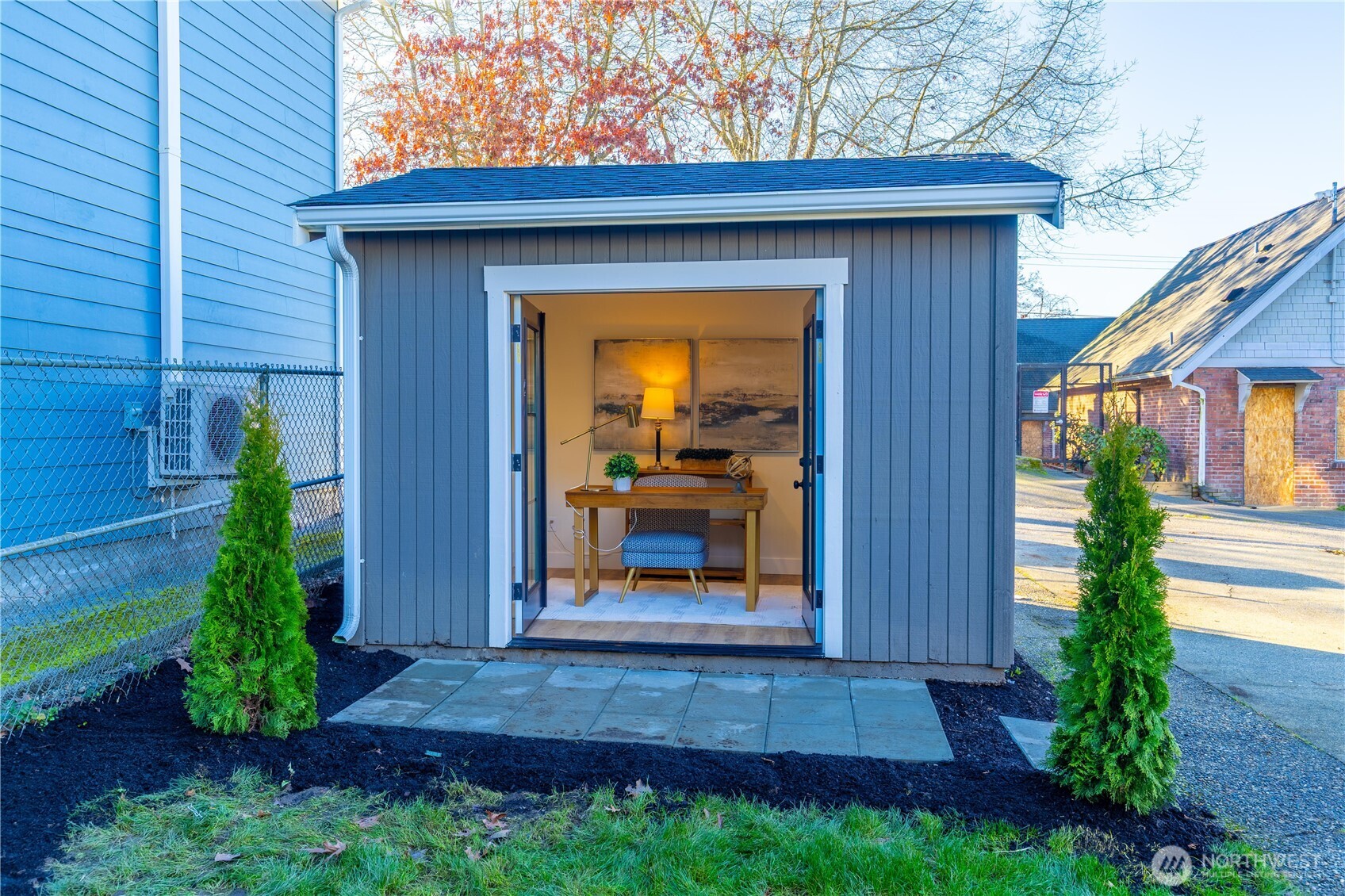main property photo 27