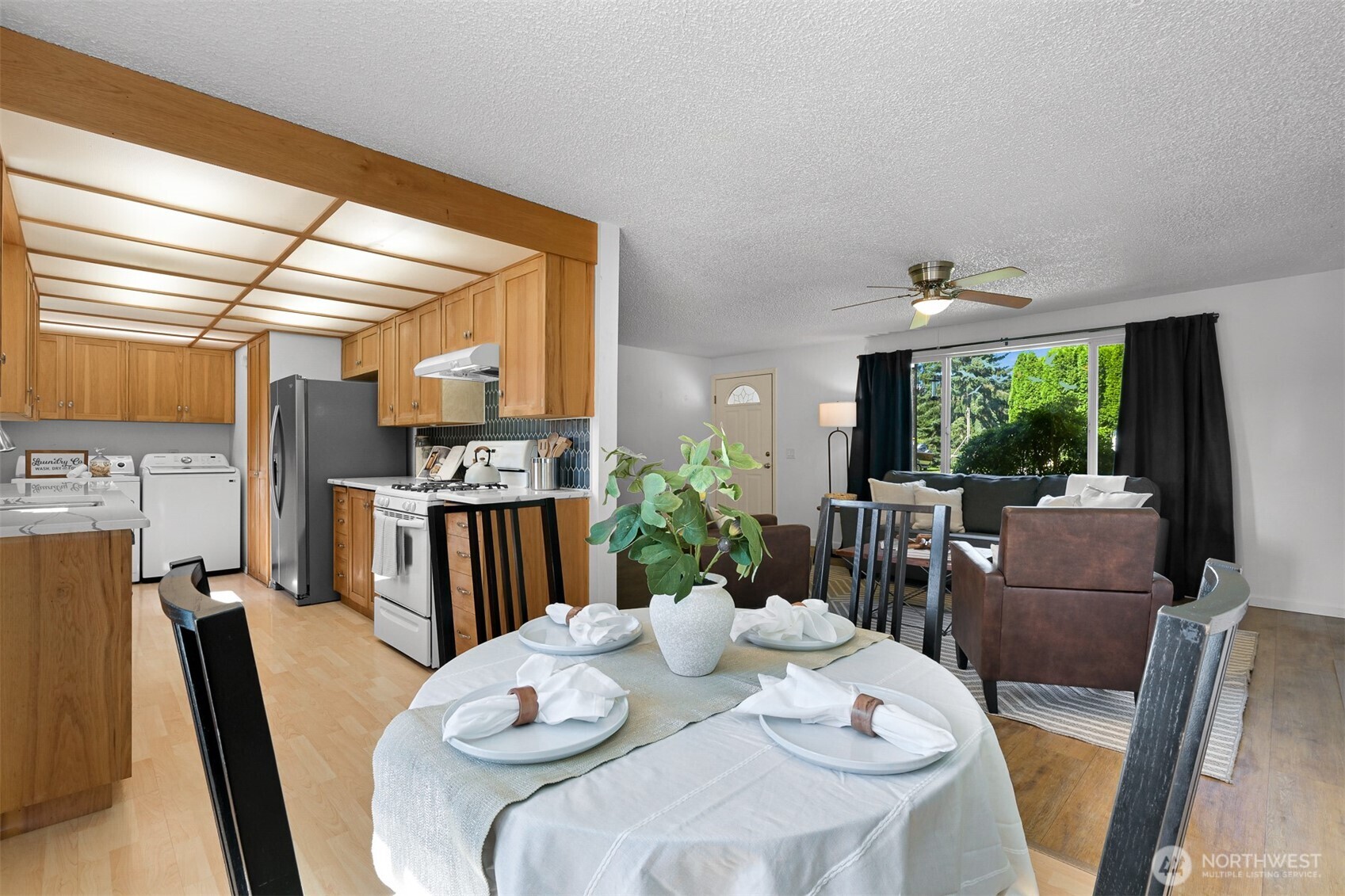 property viewer photo 11