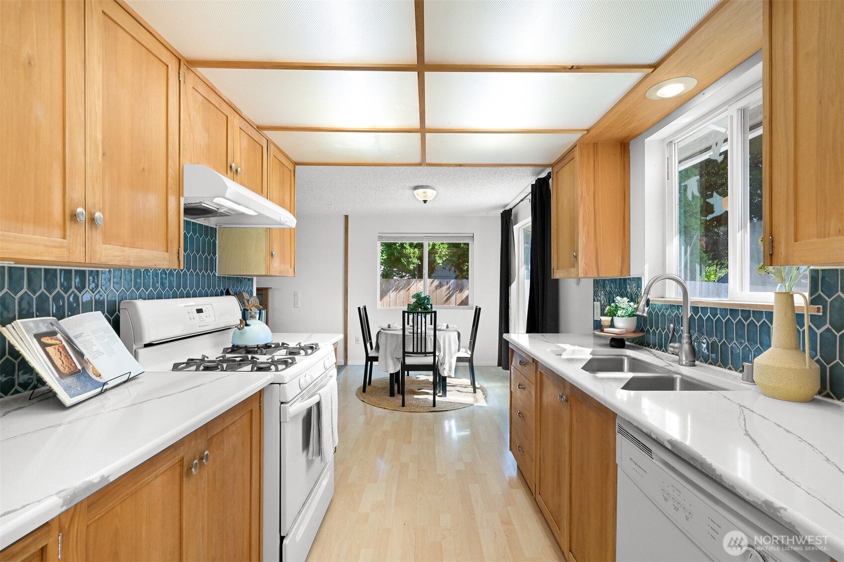 property viewer photo 15