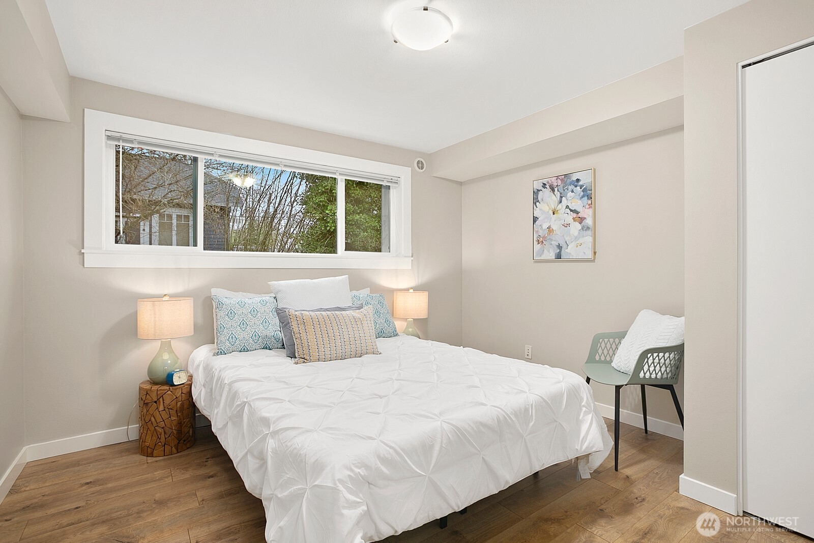 property viewer photo 14