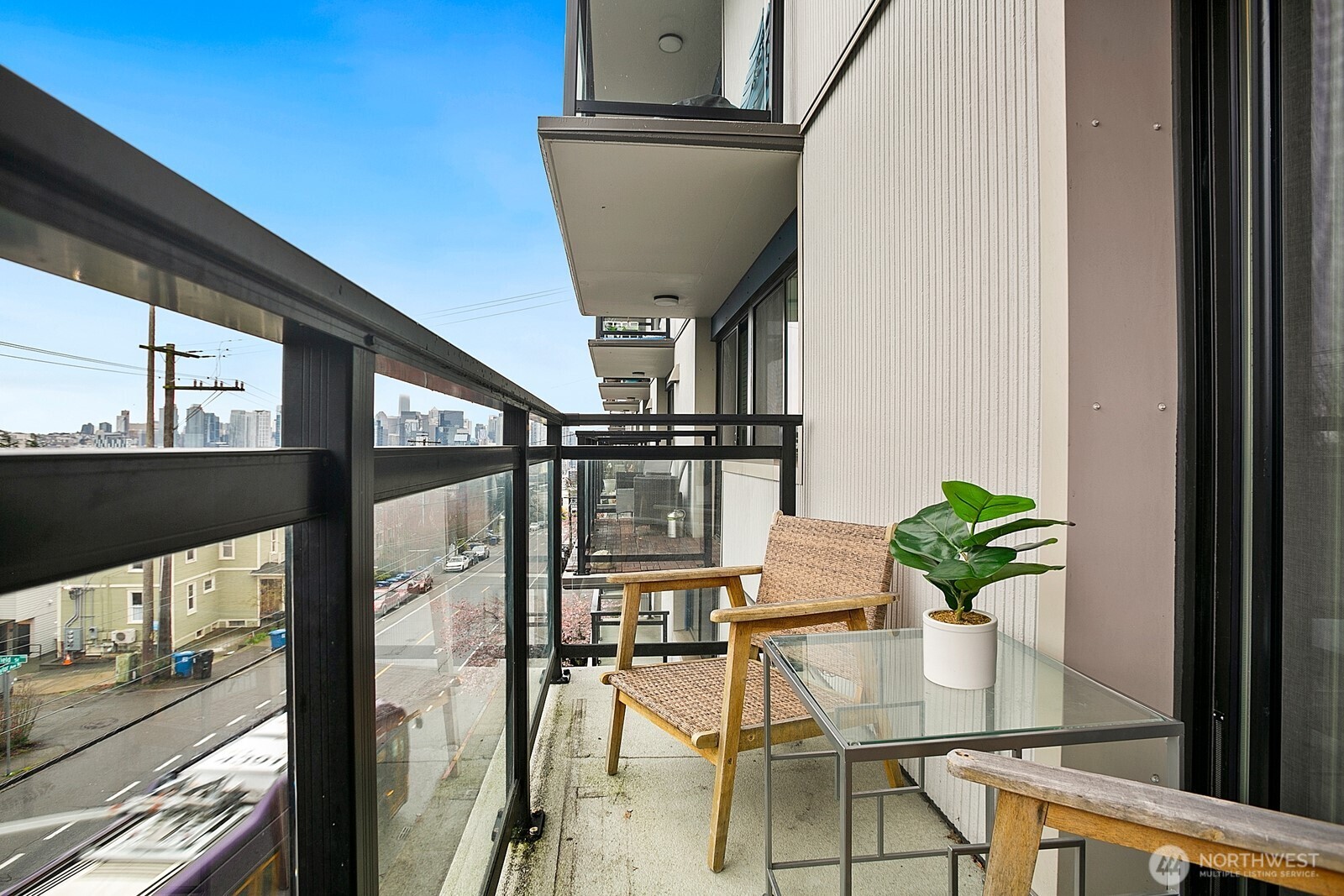 property viewer photo 19