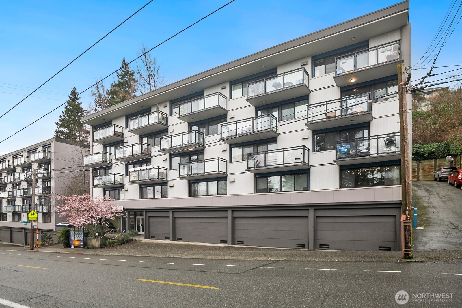 property viewer photo 23