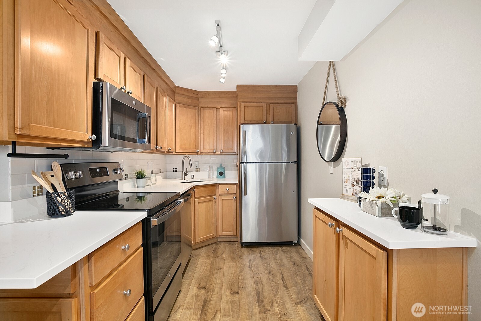 property viewer photo 8