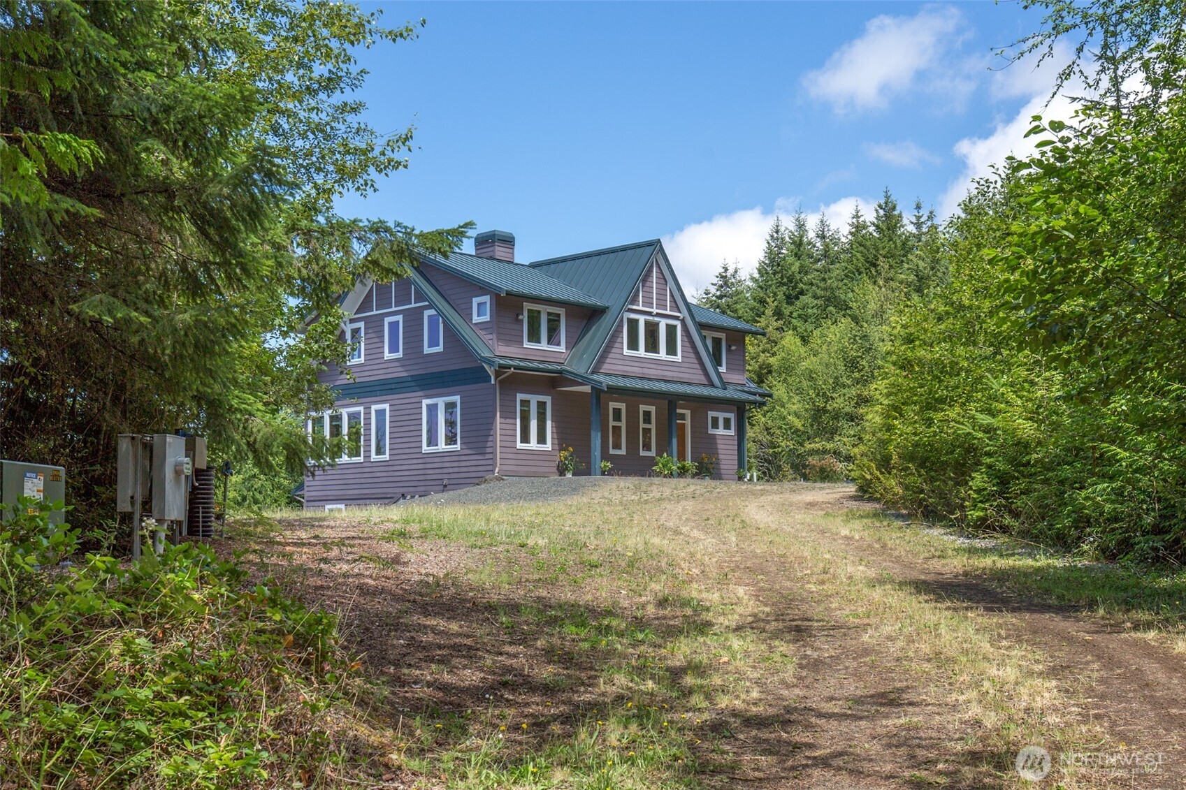 main property photo 4